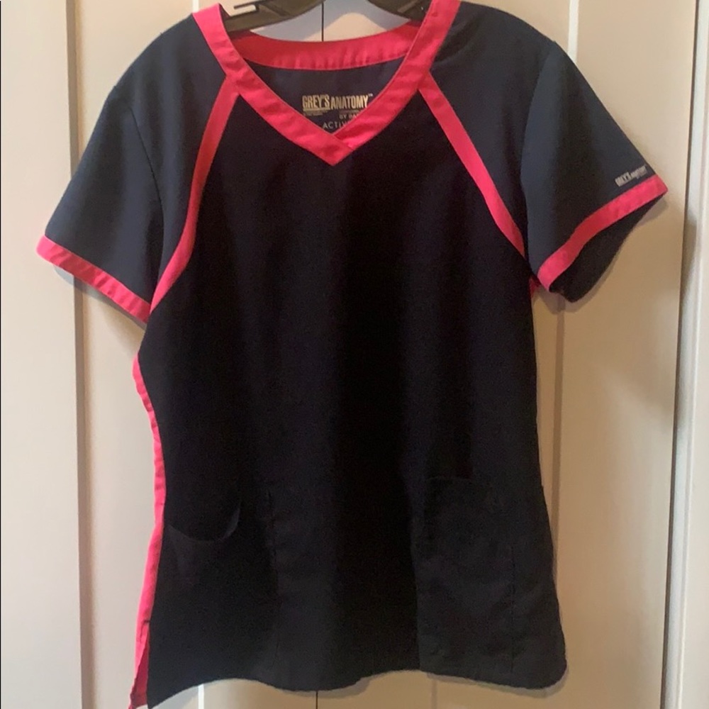 Greys Anatomy Barco Active Scrub Top Large